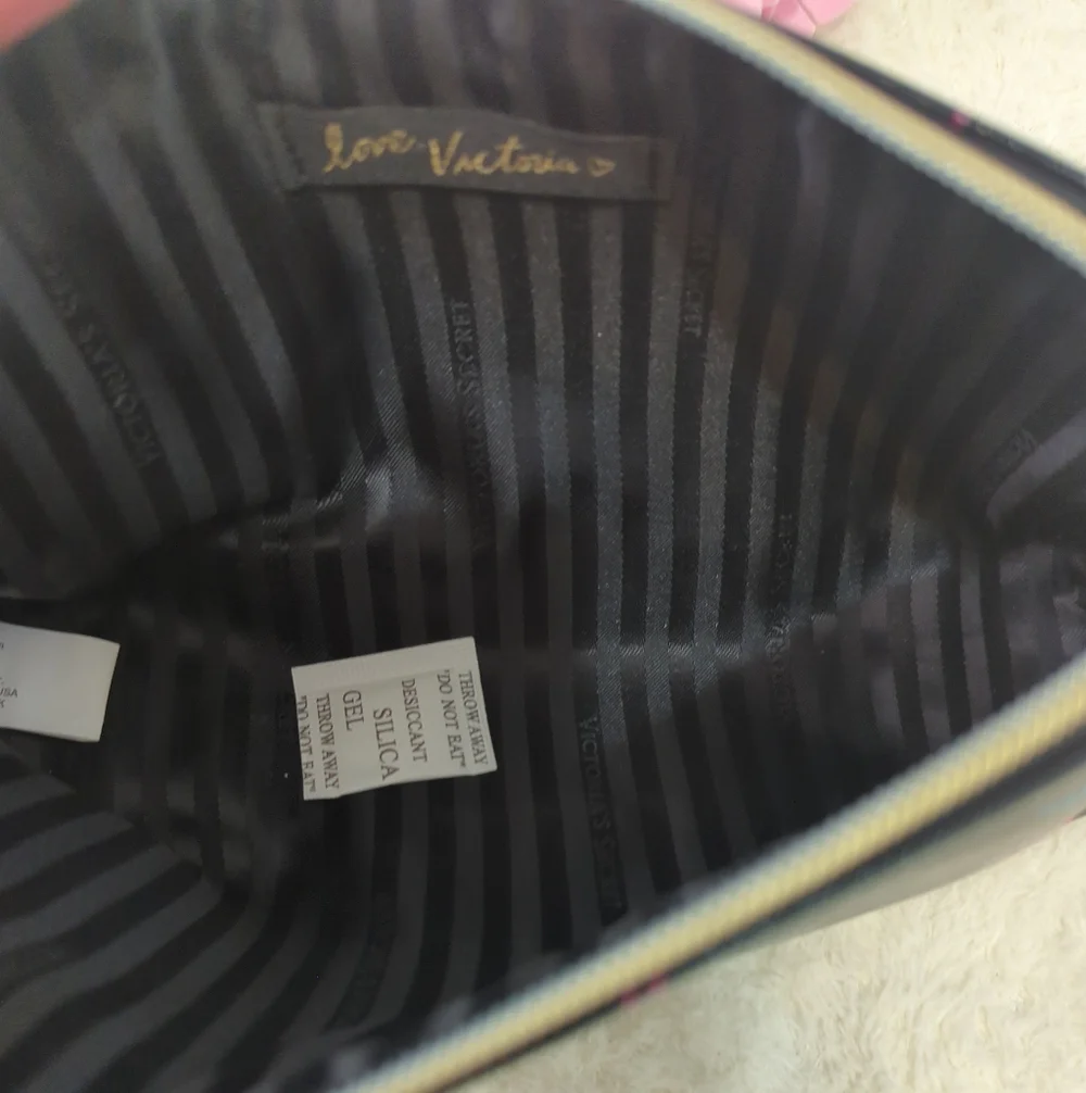 Victoria's Secret Black With Neon Beach Print Large Zip Cosmetic Travel Pouch
